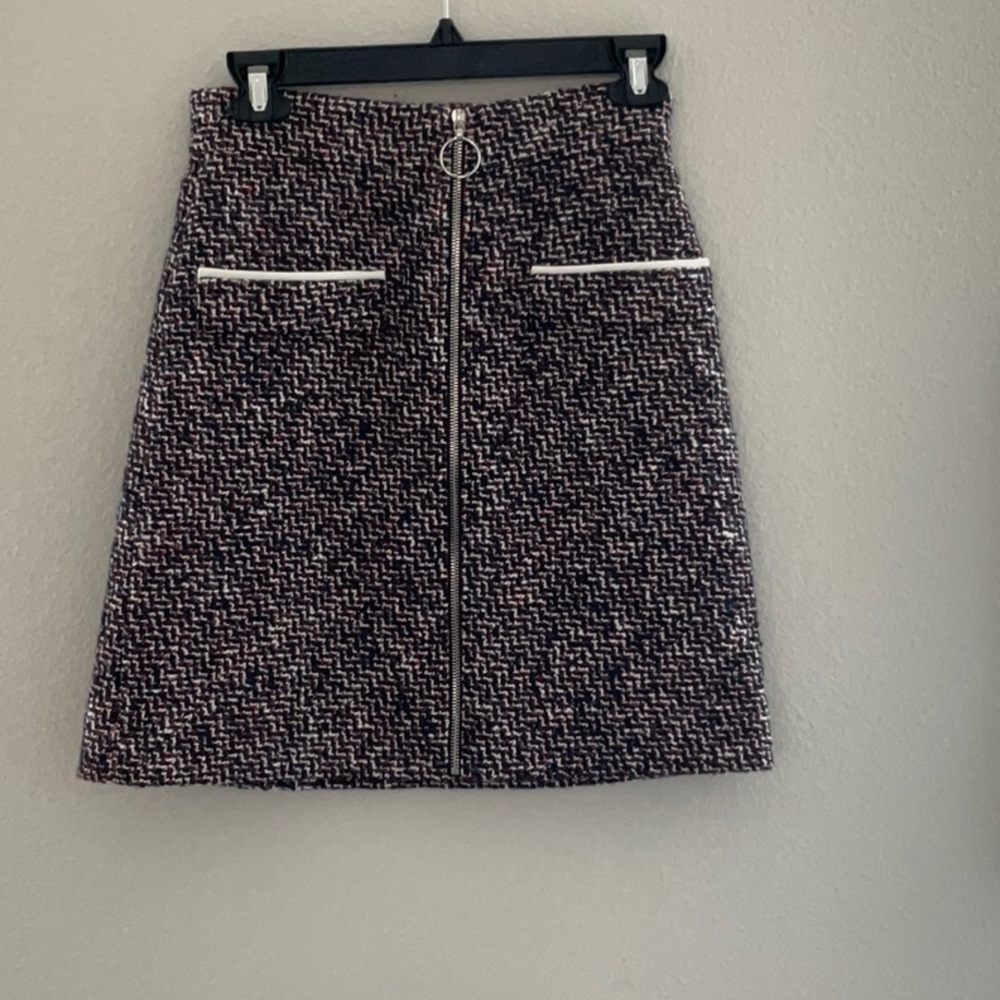 Maje skirt new without tag